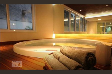 Apartamento à venda com 55m², 1 quarto e 1 vagaSpa