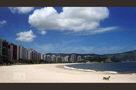 Apartamento à venda com 55m², 1 quarto e 1 vagaPraia de Icaraí