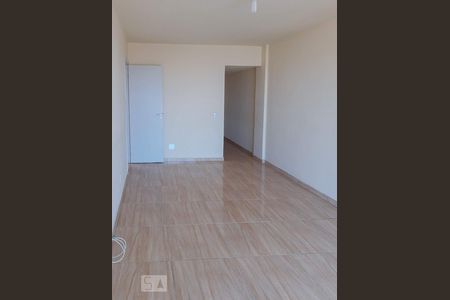 Sala de apartamento à venda com 2 quartos, 90m² em Olaria, Rio de Janeiro