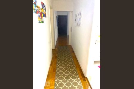 Apartamento à venda com 230m², 3 quartos e 2 vagasCorredor