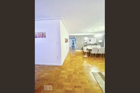 Apartamento à venda com 230m², 3 quartos e 2 vagasSala