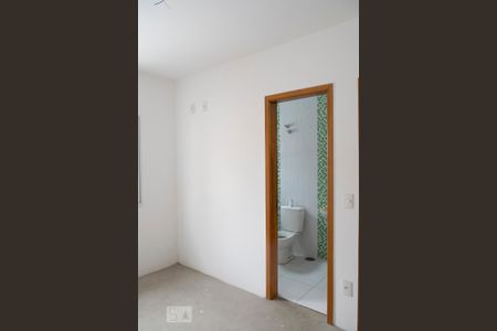Casa para alugar com 184m², 3 quartos e 4 vagas Casa para alugar com 184m², 3 quartos e 4 vagasQUARTO 2 SUITE