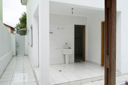 QUINTAL FUNDOS - ÁREA DE SERVIÇO de casa para alugar com 3 quartos, 184m² em Vila Dom Pedro Ii, São Paulo