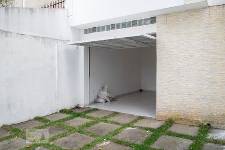 Casa para alugar com 184m², 3 quartos e 4 vagas Casa para alugar com 184m², 3 quartos e 4 vagasGARAGEM