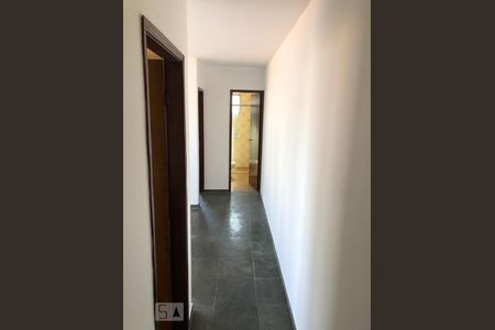 Corredor de apartamento para alugar com 1 quarto, 45m² em Vila Lageado, São Paulo