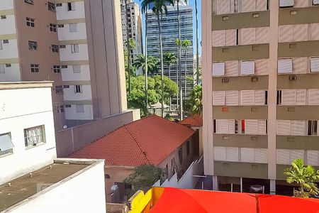 Vista da sacada de apartamento para alugar com 1 quarto, 50m² em Centro, Campinas