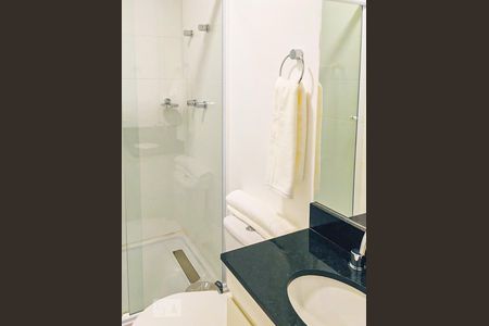 Apartamento para alugar com 28m², 1 quarto e sem vaga Apartamento para alugar com 28m², 1 quarto e sem vagaBanheiro