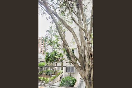 Apartamento para alugar com 66m², 2 quartos e 1 vaga Apartamento para alugar com 66m², 2 quartos e 1 vagaFachada