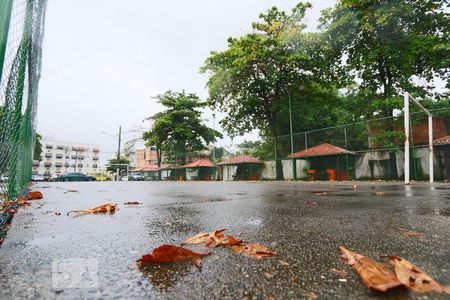 Apartamento para alugar com 65m², 2 quartos e 1 vagaQuadra Esportiva