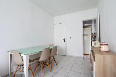 Detalhe Sala de apartamento para alugar com 2 quartos, 65m² em Jacarepaguá, Rio de Janeiro