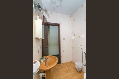 Apartamento para alugar com 65m², 2 quartos e 1 vaga Apartamento para alugar com 65m², 2 quartos e 1 vagaBanheiro