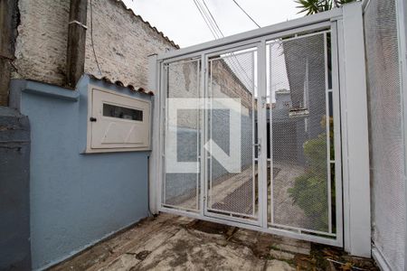 Casa à venda com 180m², 5 quartos e 2 vagas Casa à venda com 180m², 5 quartos e 2 vagasÁrea Externa