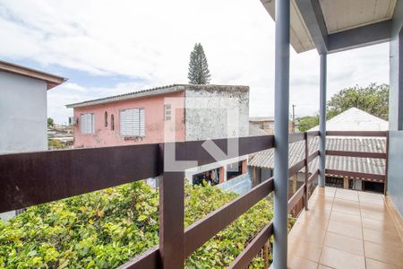 Casa à venda com 180m², 5 quartos e 2 vagas Casa à venda com 180m², 5 quartos e 2 vagasVaranda