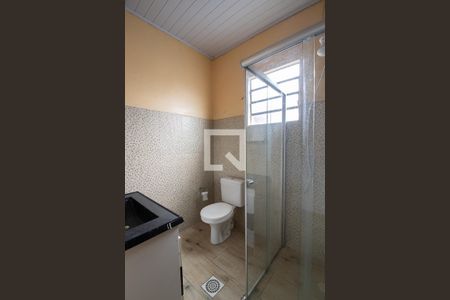 Casa à venda com 180m², 5 quartos e 2 vagas Casa à venda com 180m², 5 quartos e 2 vagasBanheiro