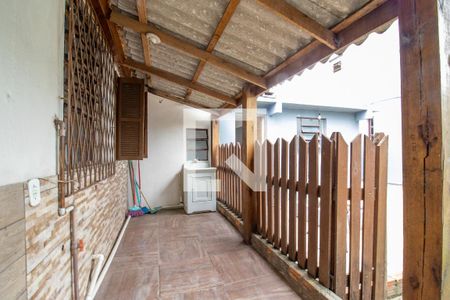 Casa à venda com 180m², 5 quartos e 2 vagas Casa à venda com 180m², 5 quartos e 2 vagasÁrea Externa