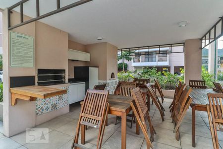 Apartamento à venda com 87m², 3 quartos e 1 vaga Apartamento à venda com 87m², 3 quartos e 1 vagaChurrasqueira