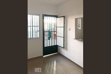 Entrada sala  de casa à venda com 2 quartos, 150m² em Indianópolis, São Paulo