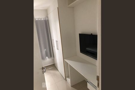 Quarto 2 de apartamento para alugar com 2 quartos, 60m² em Água Verde, Curitiba