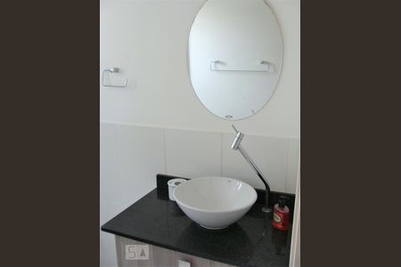 Banheiro de apartamento à venda com 1 quarto, 35m² em Vila Siqueira (zona Norte), São Paulo