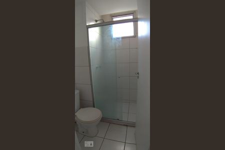 Banheiro de apartamento à venda com 2 quartos, 52m² em Taquara, Rio de Janeiro