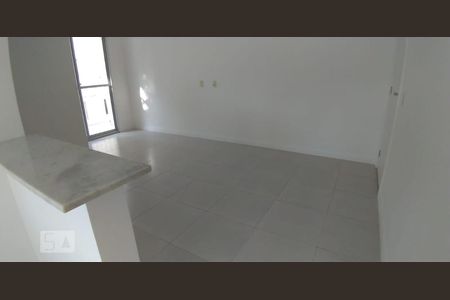 Sala/Cozinha de apartamento à venda com 2 quartos, 52m² em Taquara, Rio de Janeiro