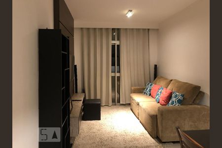 Sala de Estar de apartamento para alugar com 3 quartos, 82m² em Alphaville, Santana de Parnaíba