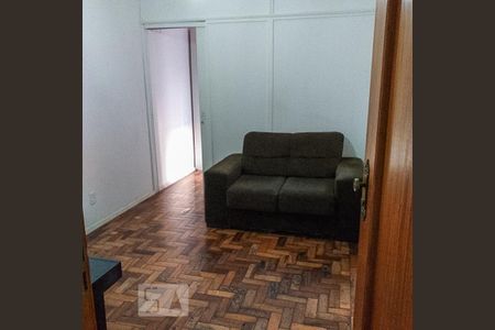 Apartamento à venda com 35m², 1 quarto e sem vaga Apartamento à venda com 35m², 1 quarto e sem vagaSala
