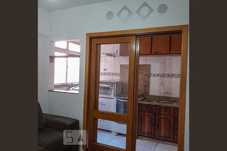Apartamento à venda com 35m², 1 quarto e sem vaga Apartamento à venda com 35m², 1 quarto e sem vagaSala