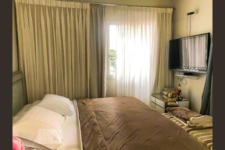 Apartamento à venda com 224m², 4 quartos e 2 vagasSuíte 1