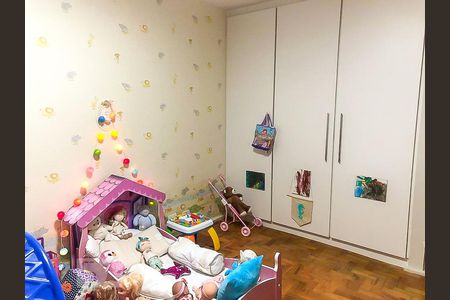 Apartamento à venda com 224m², 4 quartos e 2 vagasSuíte 2