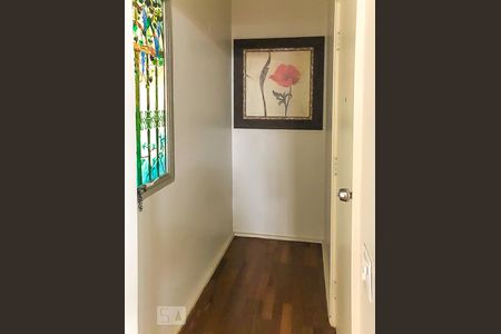 Apartamento à venda com 224m², 4 quartos e 2 vagasCorredor