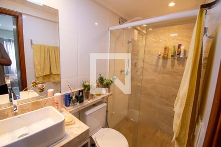 Apartamento para alugar com 67m², 2 quartos e 1 vaga Apartamento para alugar com 67m², 2 quartos e 1 vagaSuíte - Banheiro