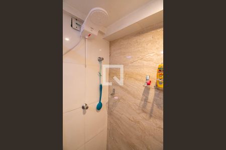 Apartamento para alugar com 67m², 2 quartos e 1 vaga Apartamento para alugar com 67m², 2 quartos e 1 vagaSuíte - Banheiro