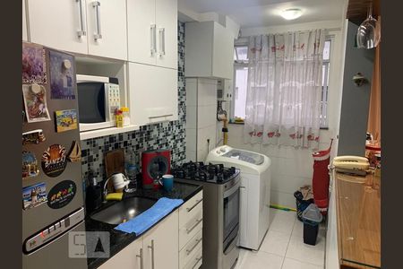Apartamento à venda com 52m², 2 quartos e 1 vagaCozinha e Área de Serviço