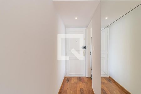 Entrada de apartamento à venda com 2 quartos, 60m² em Vila Uberabinha, São Paulo