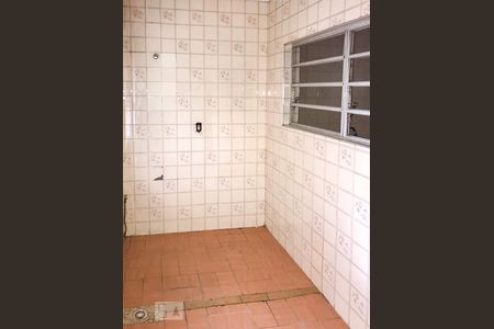 Casa para alugar com 100m², 2 quartos e 2 vagasÁrea de Serviço