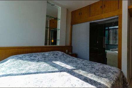 Suíte de apartamento para alugar com 3 quartos, 85m² em Leblon, Rio de Janeiro