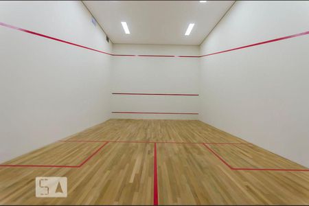 Apartamento à venda com 80m², 2 quartos e 1 vaga Apartamento à venda com 80m², 2 quartos e 1 vagaQuadra de squash