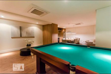 Apartamento à venda com 80m², 2 quartos e 1 vaga Apartamento à venda com 80m², 2 quartos e 1 vagaSalão de jogos