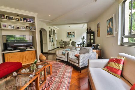 Sala de apartamento à venda com 3 quartos, 210m² em Santa Cecília, São Paulo