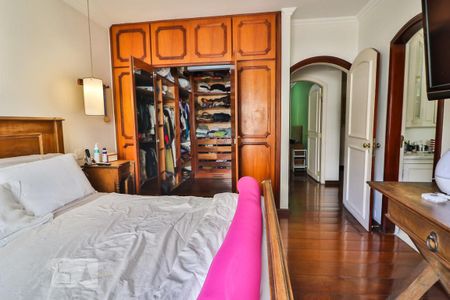 Apartamento à venda com 210m², 3 quartos e 1 vagaQuarto 2