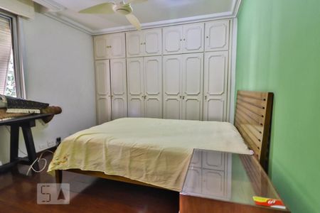 Apartamento à venda com 210m², 3 quartos e 1 vagaQuarto 1