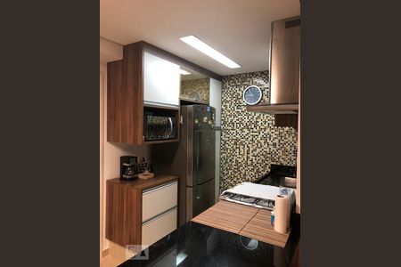 Apartamento à venda com 106m², 2 quartos e 2 vagasCozinha