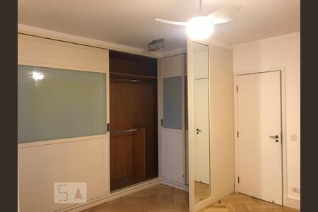 Apartamento à venda com 185m², 4 quartos e 3 vagasQuarto