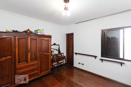 Casa à venda com 280m², 4 quartos e 3 vagas Casa à venda com 280m², 4 quartos e 3 vagasSuite 02