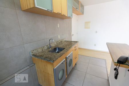 Apartamento para alugar com 64m², 2 quartos e 2 vagasCozinha