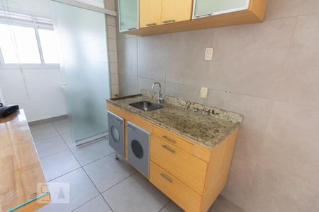 Cozinha de apartamento para alugar com 2 quartos, 64m² em Barra Funda, São Paulo