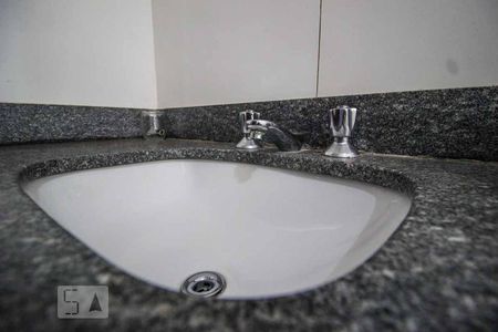 Apartamento à venda com 120m², 4 quartos e 2 vagasBanheiro Social