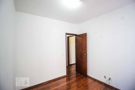 Apartamento à venda com 120m², 4 quartos e 2 vagasQuarto 3