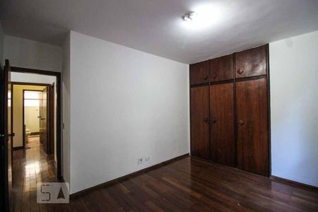 Apartamento à venda com 120m², 4 quartos e 2 vagasQuarto 1